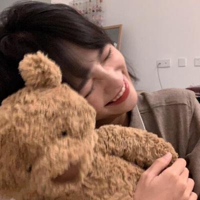 休夫后，化身总裁惊艳全场